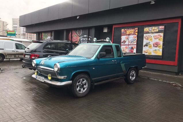 Это авто неизвестно ГАЗу: в Украине сделали яркий пикап Волга