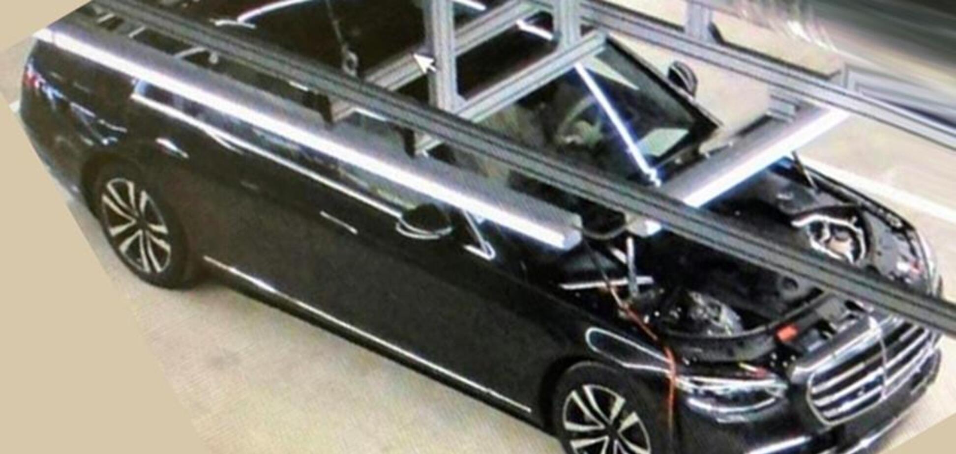 Другое лицо: новый Mercedes S-Class W223 тайком засняли на заводе