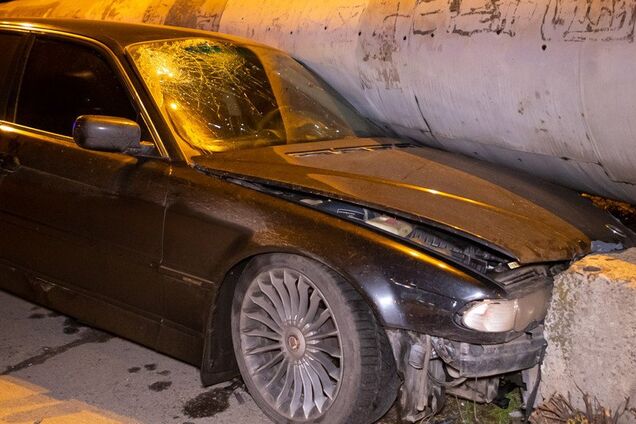 В Днепре столкнулись BMW и Toyota: есть пострадавшие