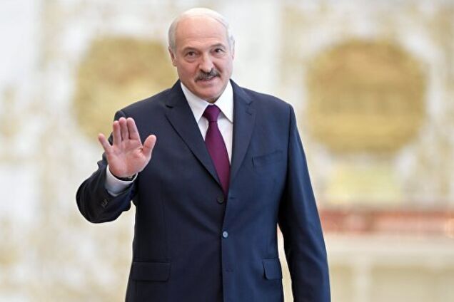 Лукашенко захворів? У Білорусі забили на сполох через стан здоров'я президента