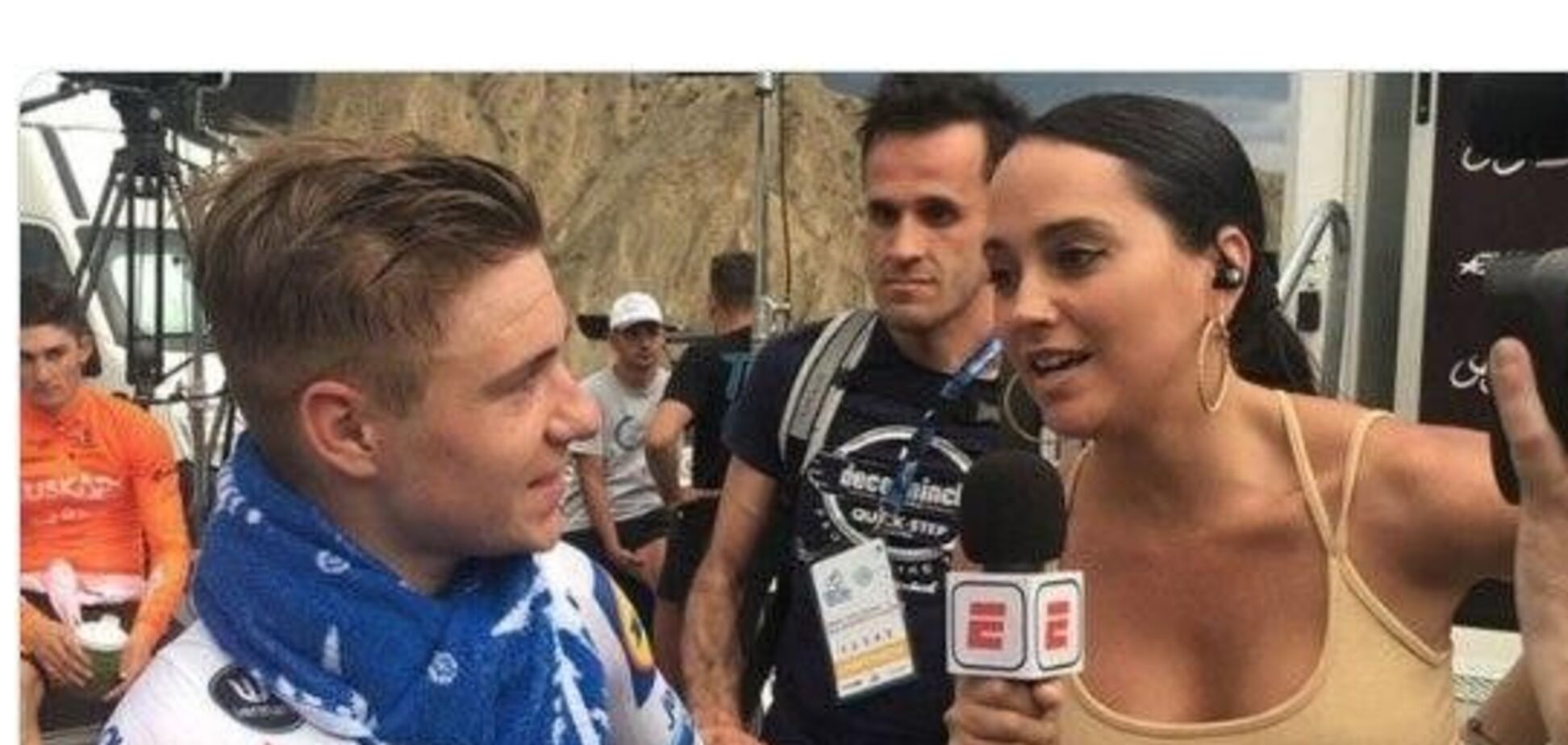 'Гола' спортивна журналістка стала причиною скандалу