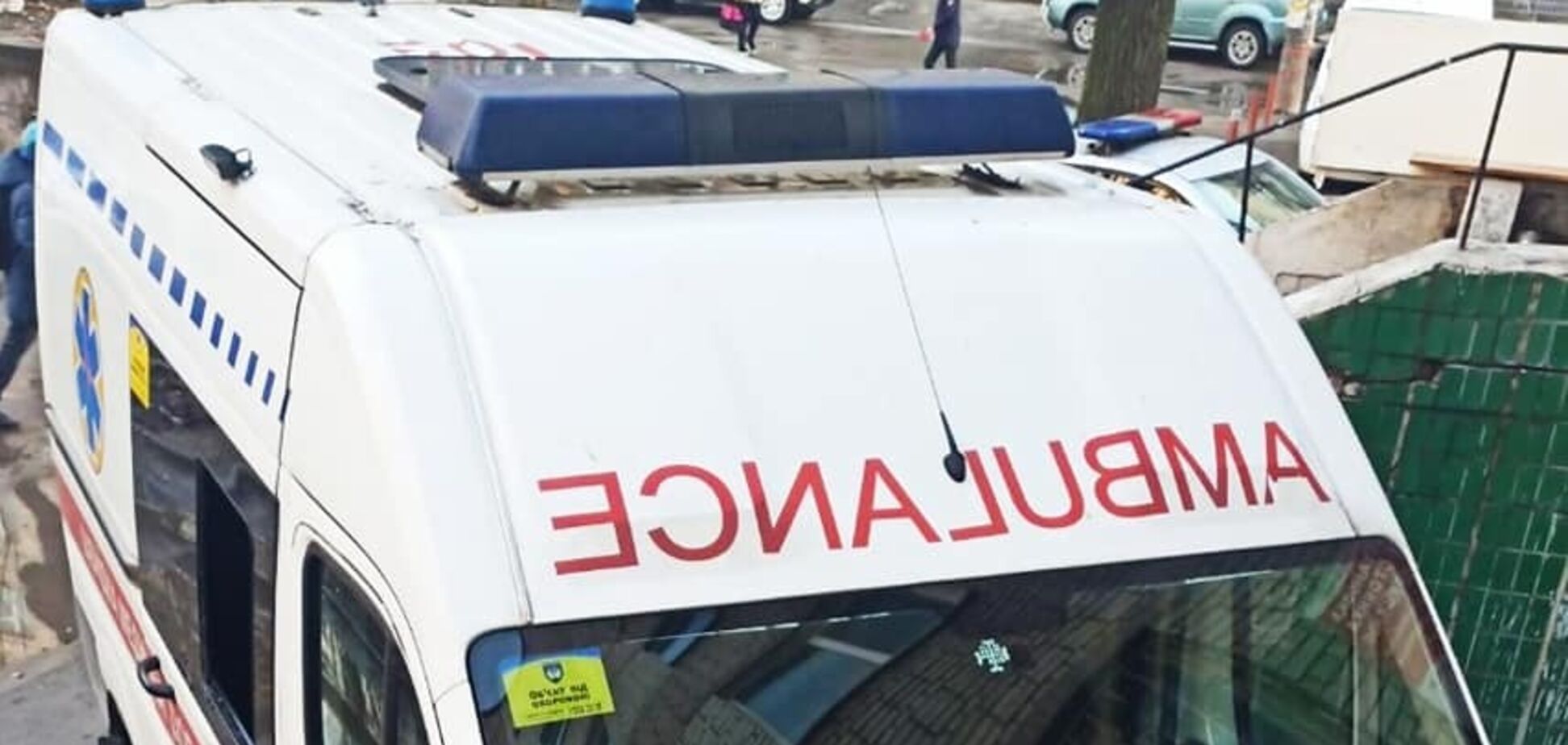 В Днепре цинично ограбили машину скорой помощи. Фото