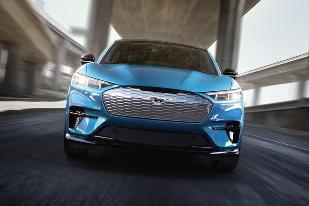 Электрический кроссовер Ford вызвал ажиотажный спрос