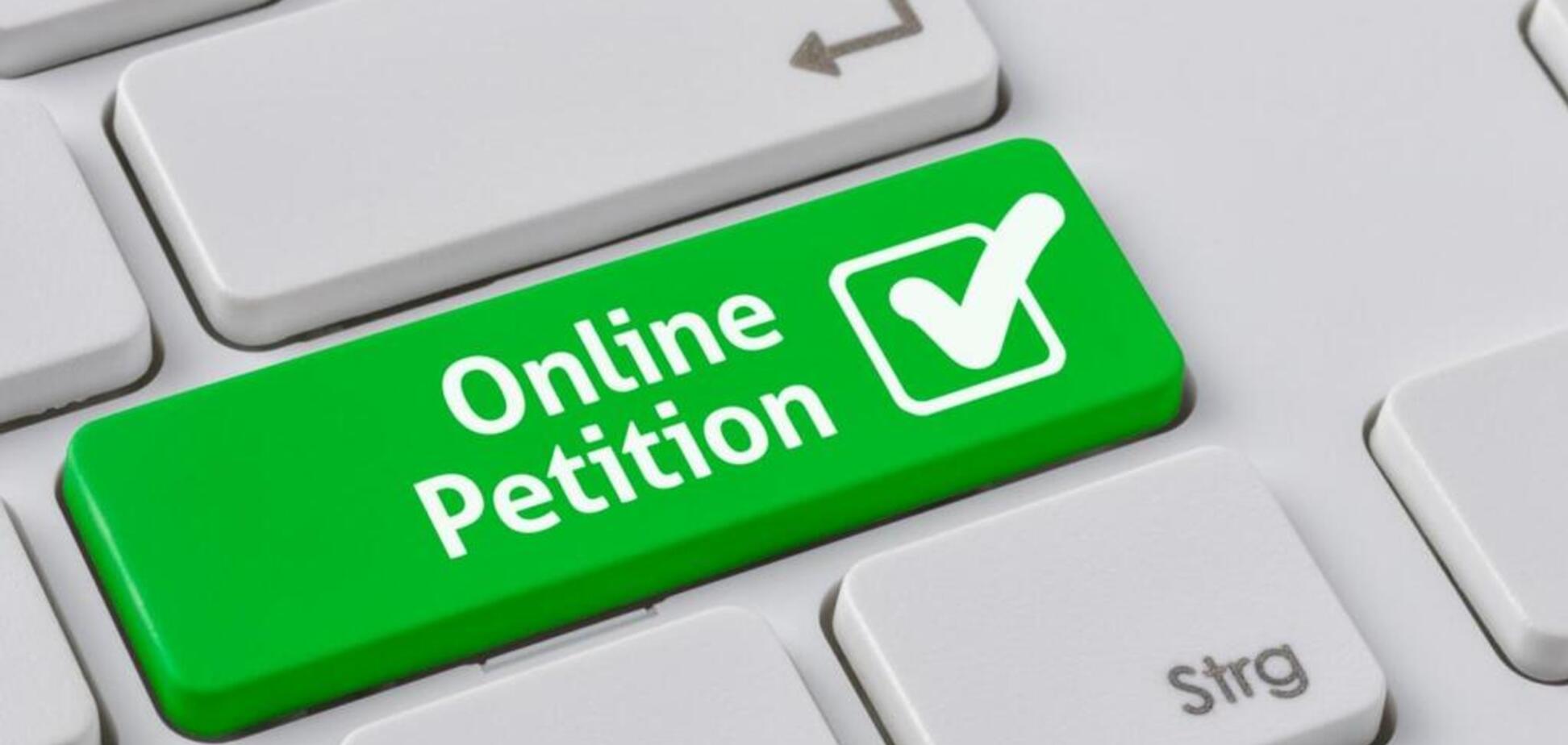 Категорически против: в Днепре мгновенно собрали голоса для петиции против подорожания проезда