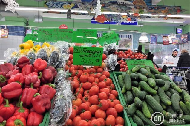 'А если в гости пришли родственники...' Блогер подсчитал, во сколько обошелся Новый год в Донецке