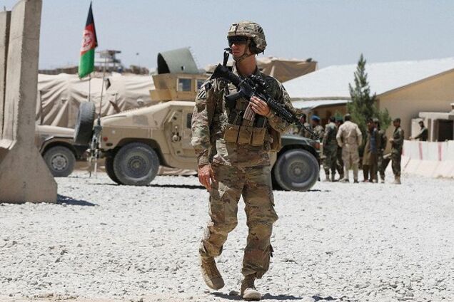 В Ираке атаковали базы США: срочно переброшены войска