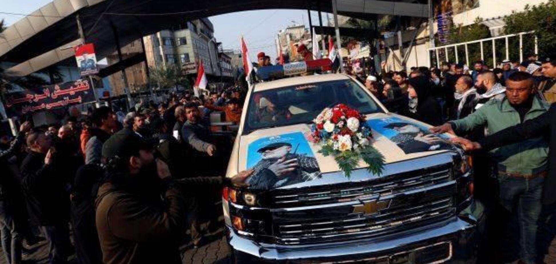 ''Свои только бомбы и ракеты'': на похороны тело убитого Сулеймани вез американский автомобиль