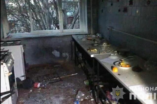 В Одессе мужчина взорвал гранатой трех соседей. Фото с места ЧП