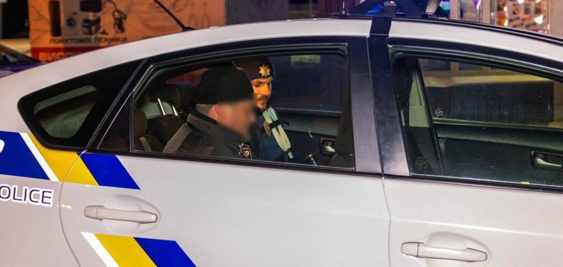 В Днепре пьяный мужчина открыл стрельбу на улице