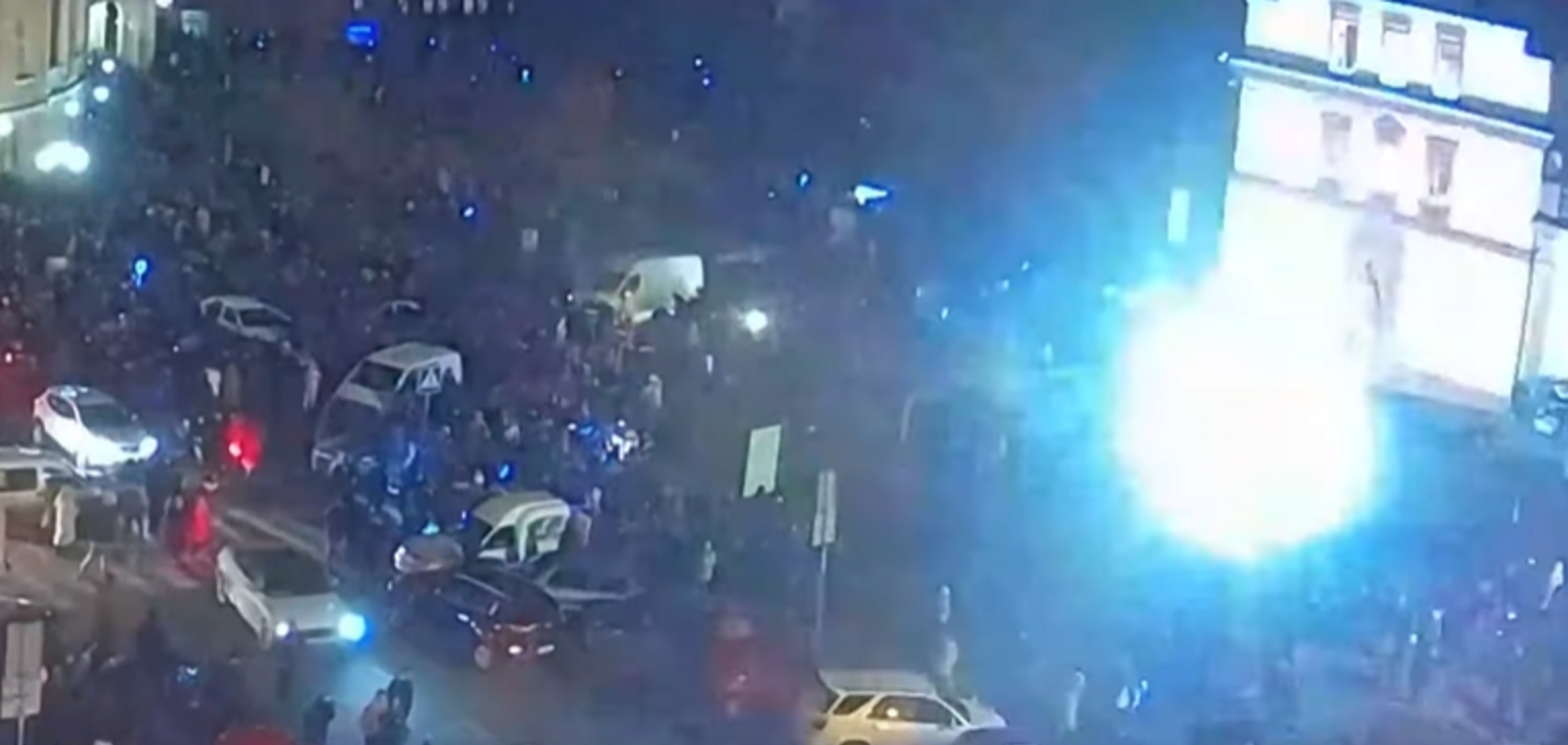 В Одесі феєрверк запустили в натовп людей: НП потрапила на відео