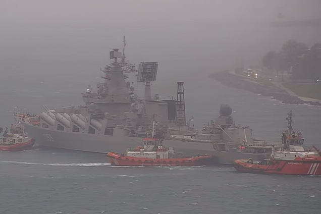 С плавучей резиденцией Путина произошло ЧП