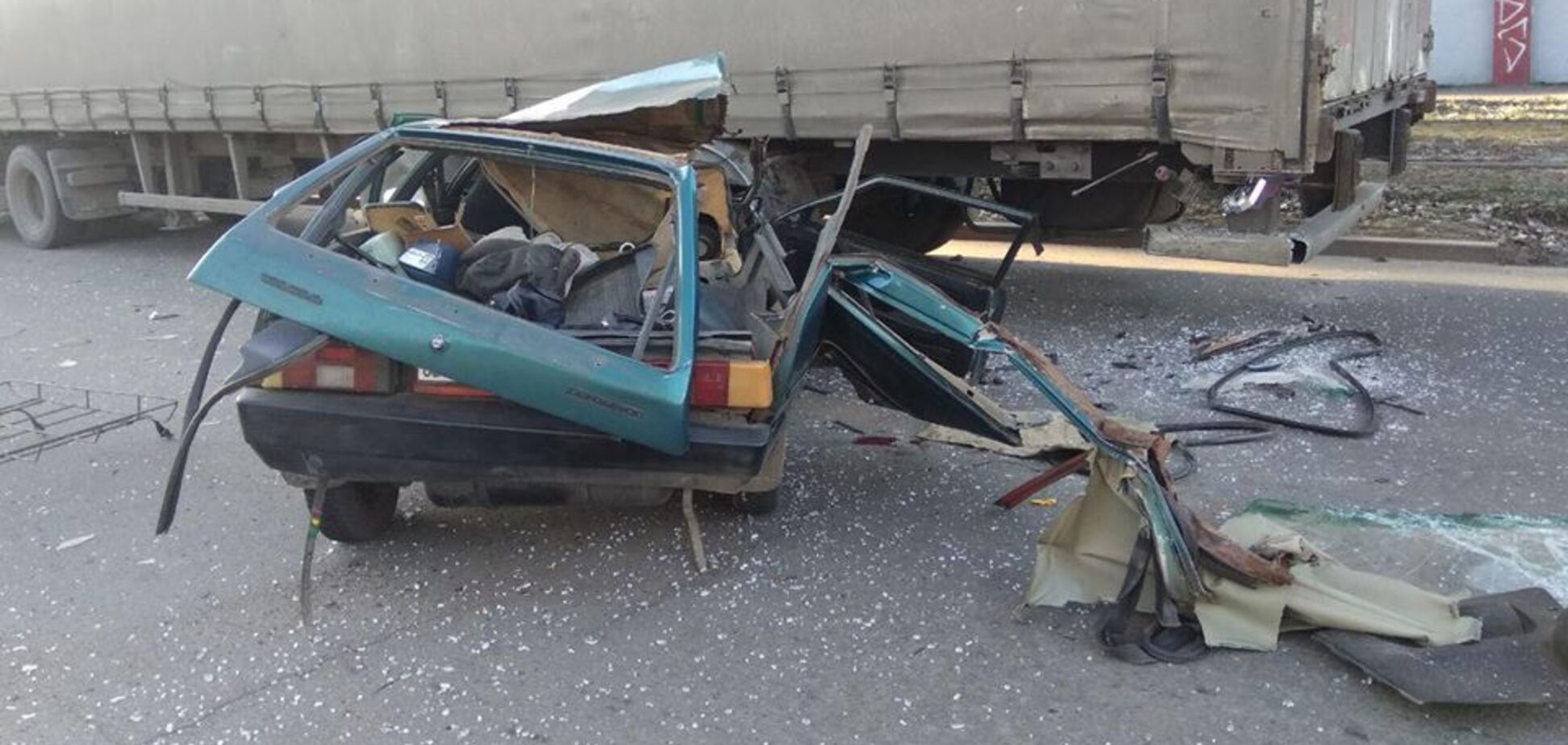 Лікарі не врятували: стало відомо про жертву страшної ДТП з фурою в Дніпрі