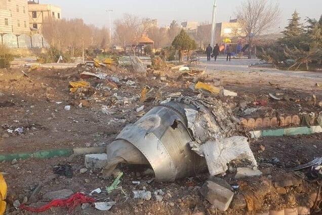В Иране разбился украинский самолет: в МИД Украины дали информацию о погибших