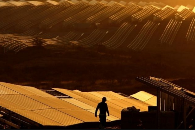 В Испании построили самую большую в Европе солнечную электростанцию