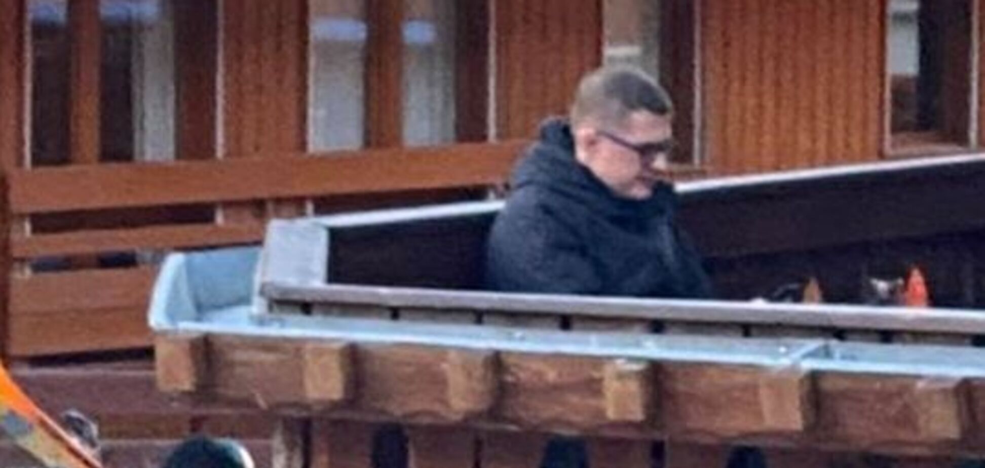 Не так дорого? У мережі підрахували вартість відпочинку Баканова у Франції