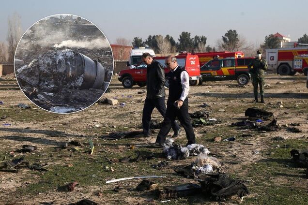 Крушение украинского самолета: о чем говорят данные из 'черного ящика' и какие версии катастрофы рассматривают