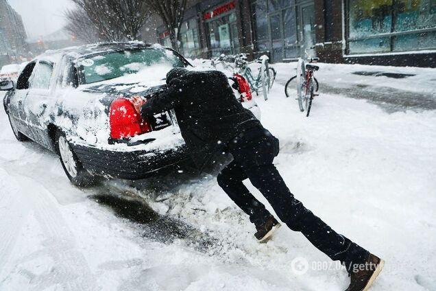Сніг та заморозки: синоптикиня попередила про різку зміну погоди в Україні