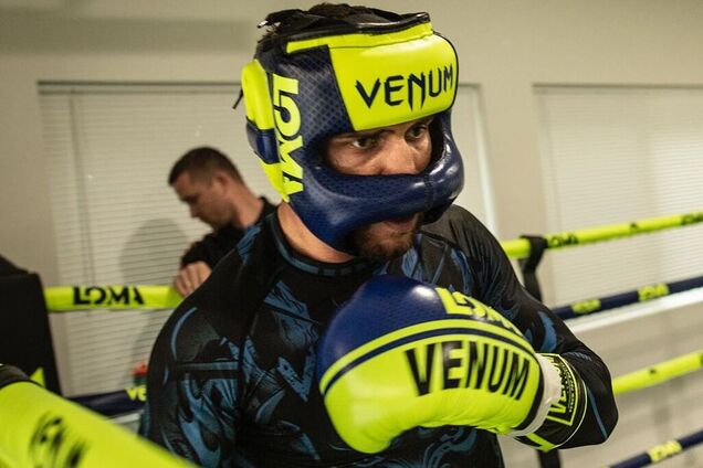 Василий Ломаченко