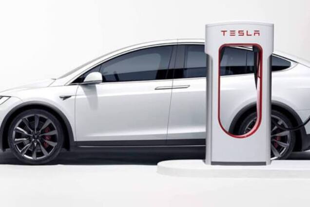 Зарядная станция Tesla Supercharger