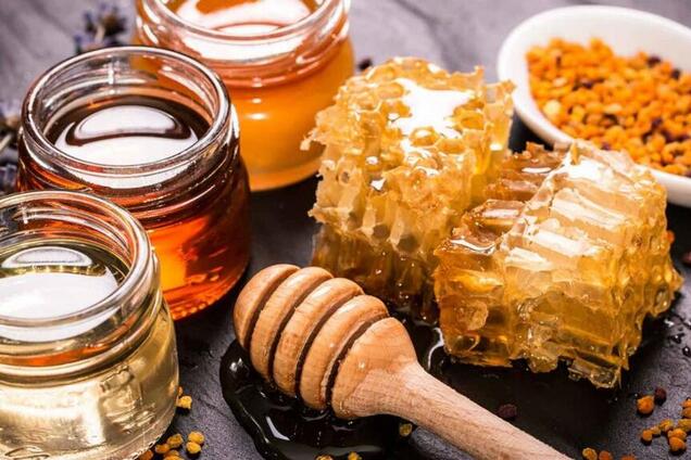 Замість меду в Україні продають отруту: стало відомо про небезпеку