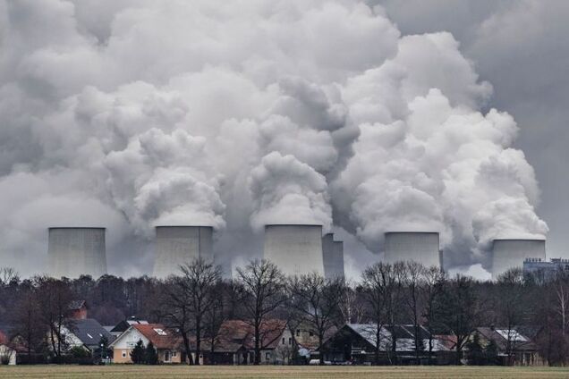 Отказ от ископаемых: Европа резко сократила потребление "грязной" энергии