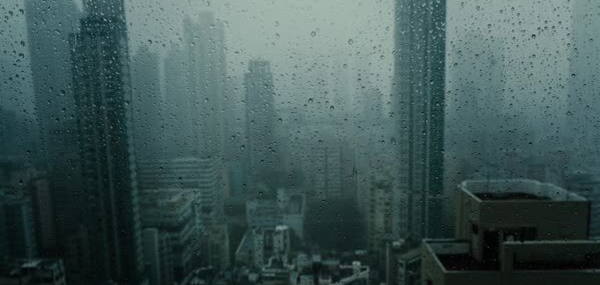 Вчені вперше придумали, як виробляти електрику з дощу