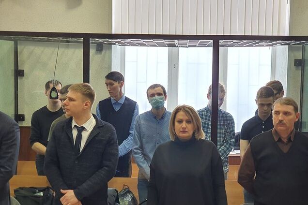 ФСБ била током, ломала черепа и звала посмотреть на это матерей