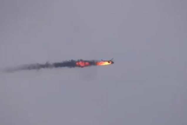 В Сирии сбили военный вертолет Асада