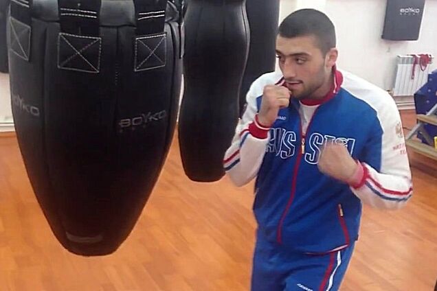 Чемпіон Росії з боксу потрапив у скандал iз наркотиками й вирубив поліцейського
