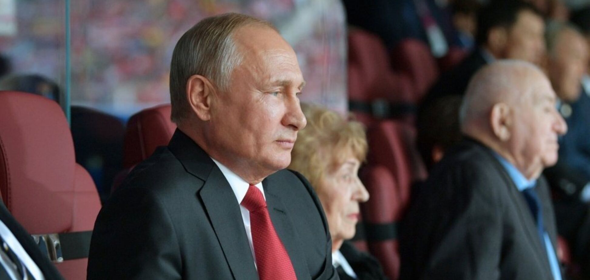 'Судьба неумолима': в России назвали неожиданную причину ухода Путина из власти
