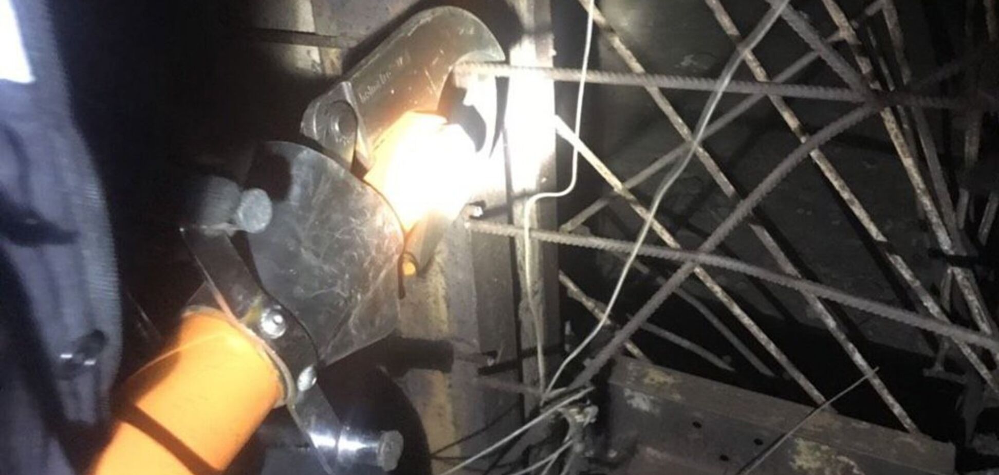 Нашли на глубине 550 метров: появились новые подробности ЧП с экстремалами в Кривом Роге