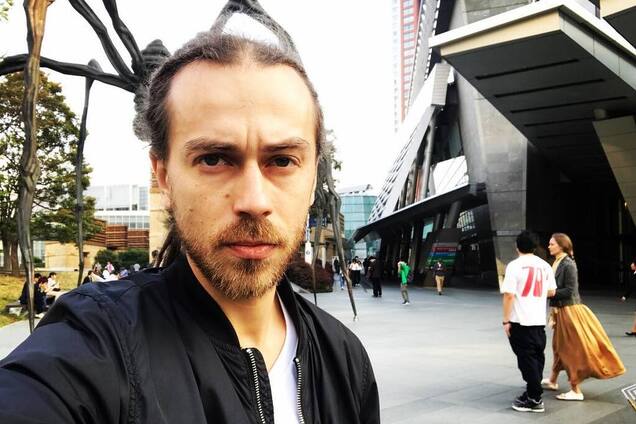 Бабушка до сих пор не знает: как живет семья Децла через год после его смерти