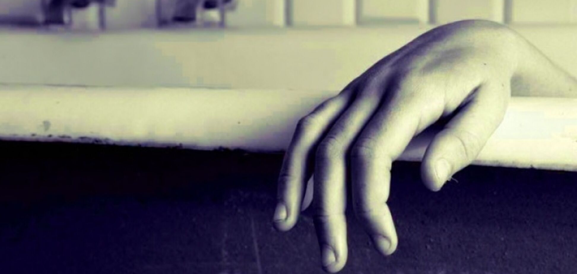 Тело нашли в ванной: в Москве при загадочных обстоятельствах умерла украинка