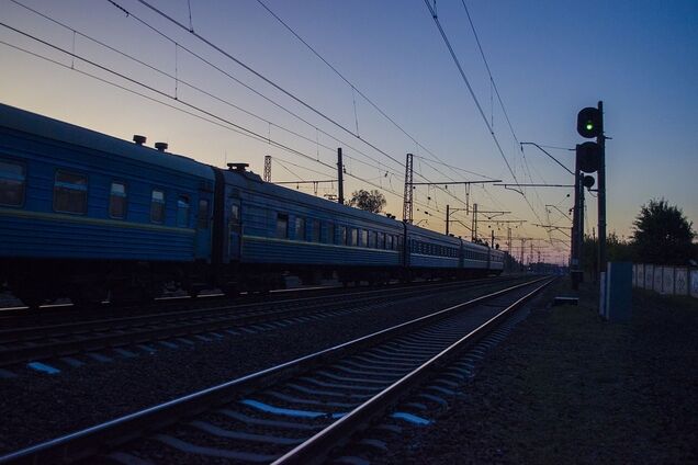 В Ивано-Франковске 14-летний подросток попал под поезд: первые детали трагедии