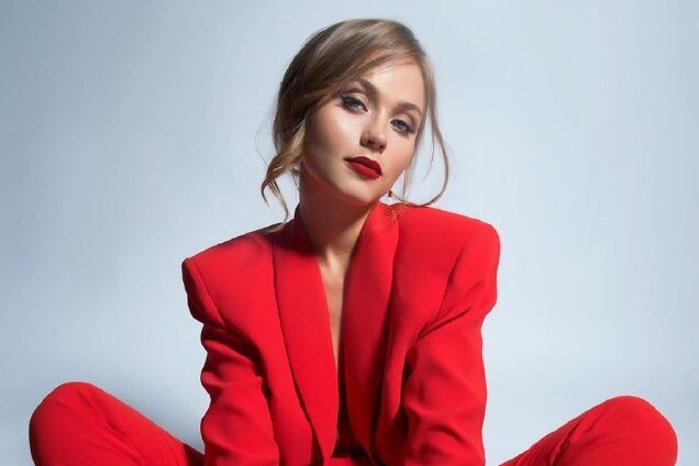 Звезда 'Сватов' показала фото со своей тайной свадьбы