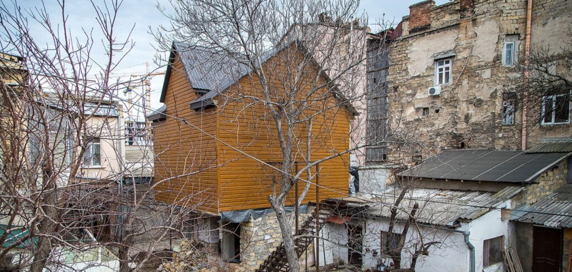 В Одессе оштрафовали хозяйку 'избушки на курьих ножках'