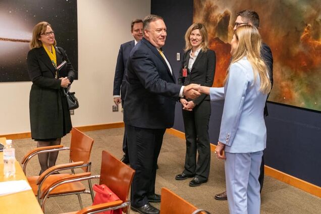 'Це маніпуляція': учасниця зустрічі з Помпео спростувала його слова про 'втрачений Крим'