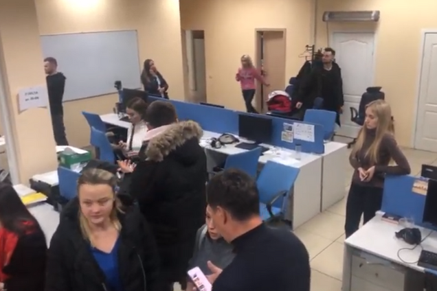 СБУ нагрянула с обыском на канал '1+1'