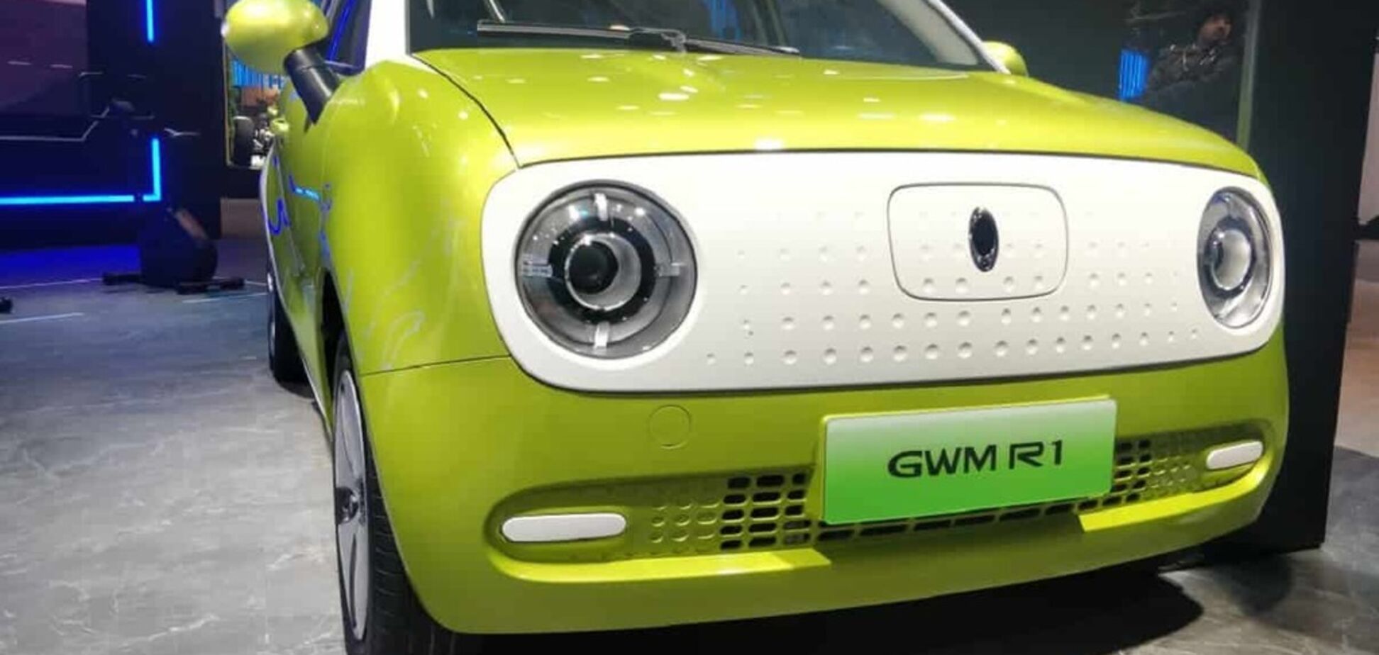 В Китае презентовали самый дешевый в мире электромобиль