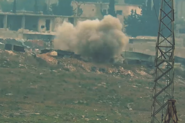 Накрили ракетами: у мережі з'явилися відео ліквідації союзників Путіна у Сирії