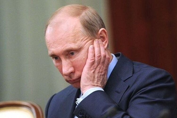 Картинки по запросу "Путина устраивает лишь вечность"