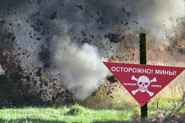 Подрываются на своих минах: разведка узнала о серьезных потерях террористов на Донбассе