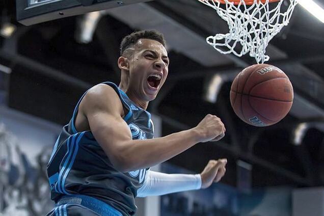 Иссуф Санон