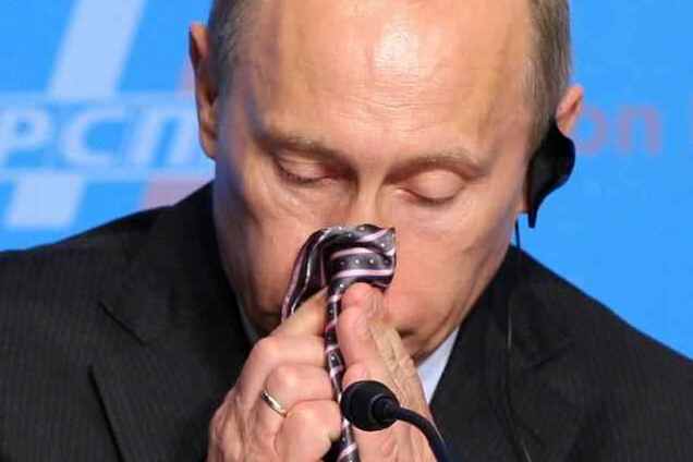 Неприятности засыпали Россию по самые кремлевские звезды