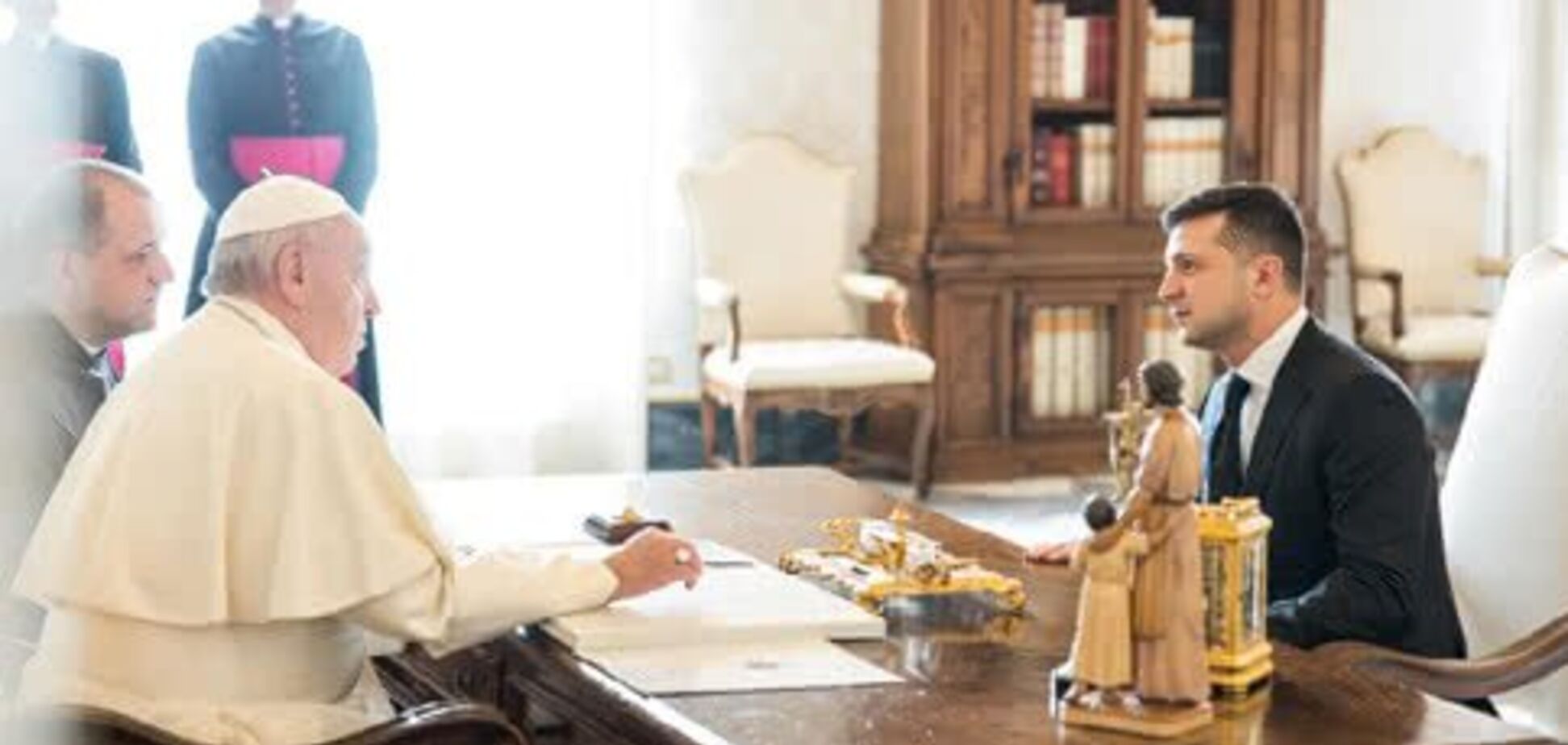 'Президент миру!' Зеленський зустрівся із Папою Римським: усі подробиці