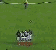 Вне законов физики: в сети вспомнили величайший гол в истории футбола
