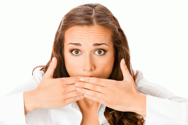 Неприятный запах изо рта: причины возникновения и основные симптомы, способы лечения заболевания