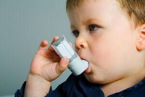 Бронхиальная астма у детей: причини виникнення та основні симптоми, способи лікування захворювання