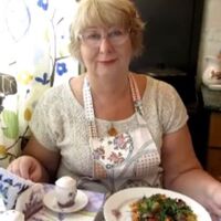 Аліса Пивоварова