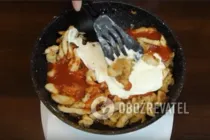 Бефстроганов із курки - Крок 4 Бефстроганов із курки - Крок 4